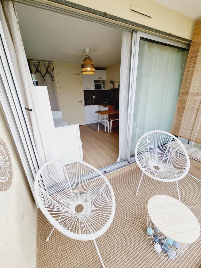 Apartamento Studio Cabine Refait A Neuf A 3 Minutes A Pied De La Plage Le Grau-du-Roi Exterior foto
