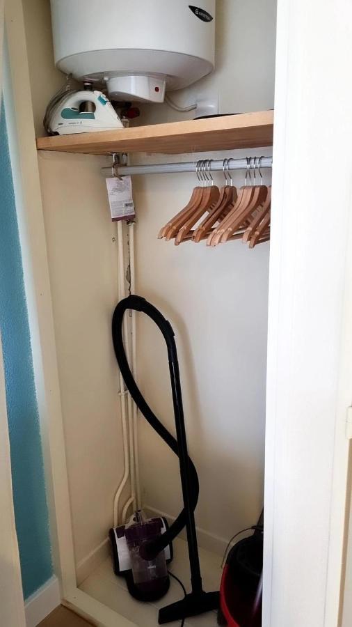 Apartamento Studio Cabine Refait A Neuf A 3 Minutes A Pied De La Plage Le Grau-du-Roi Exterior foto