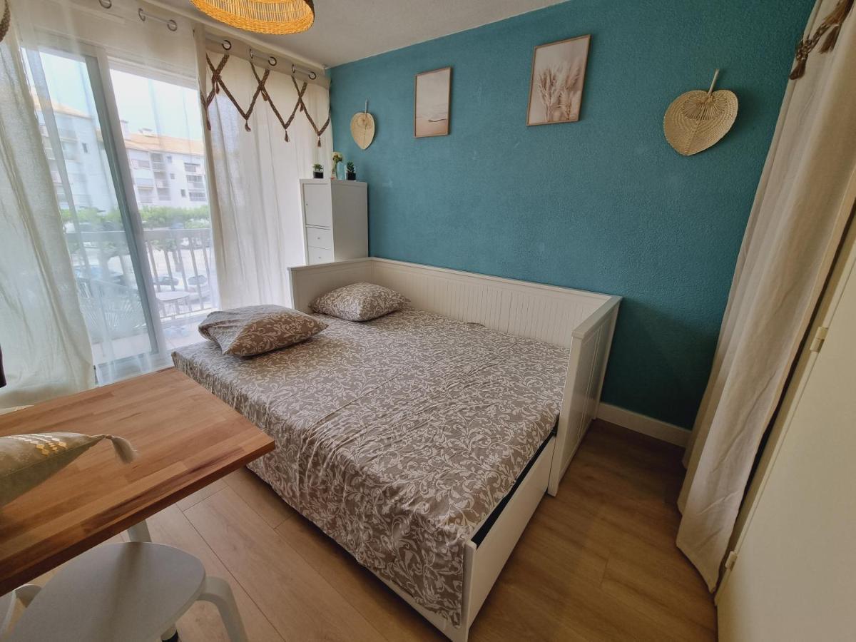 Apartamento Studio Cabine Refait A Neuf A 3 Minutes A Pied De La Plage Le Grau-du-Roi Exterior foto